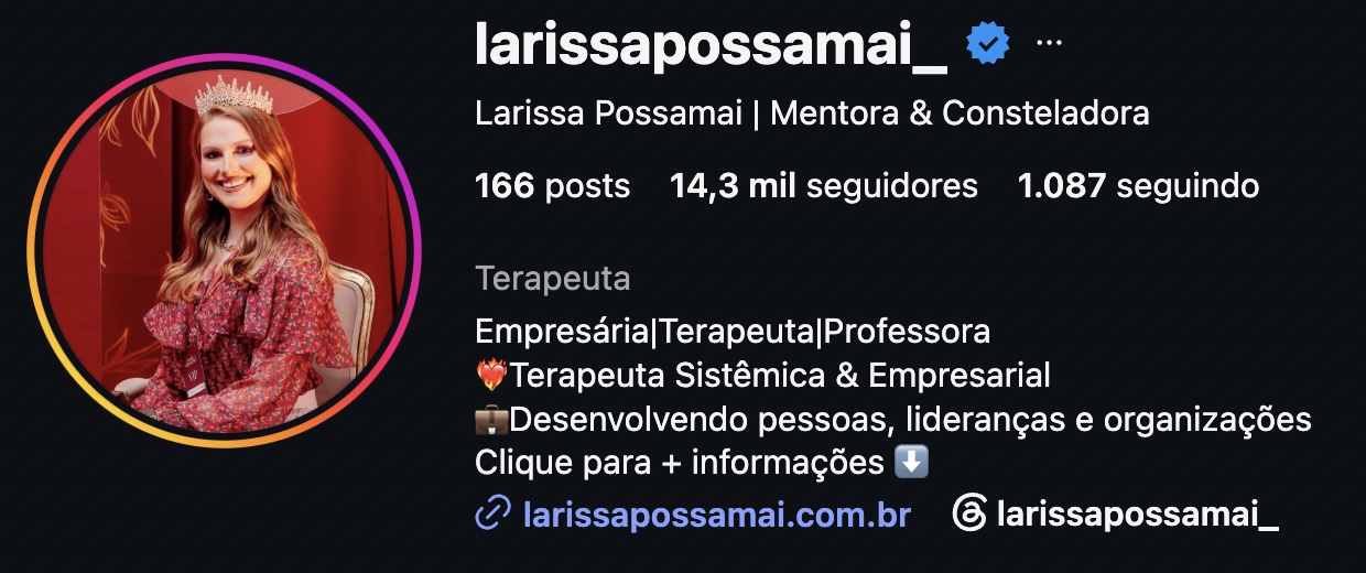 Larissa Possamai - Terapeuta & Mentora